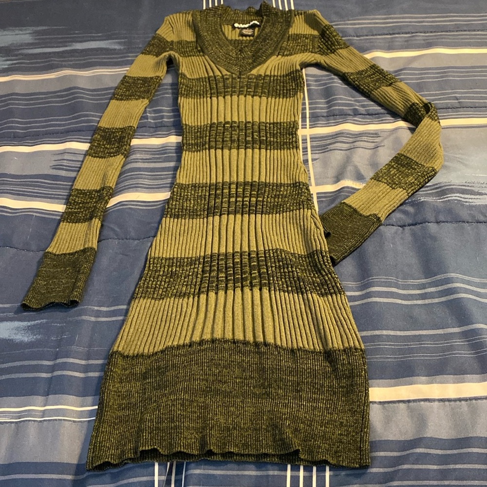 Planet Gold Bodycon Dress Size S Stretchy Longsleeve